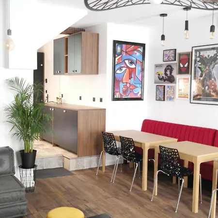 La Curiosité, Et Pop Et Chic ! Maison d'hôtes 3*
